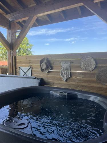 Sainte-Foy-Saint-Sulpice House | La pause nature et spa