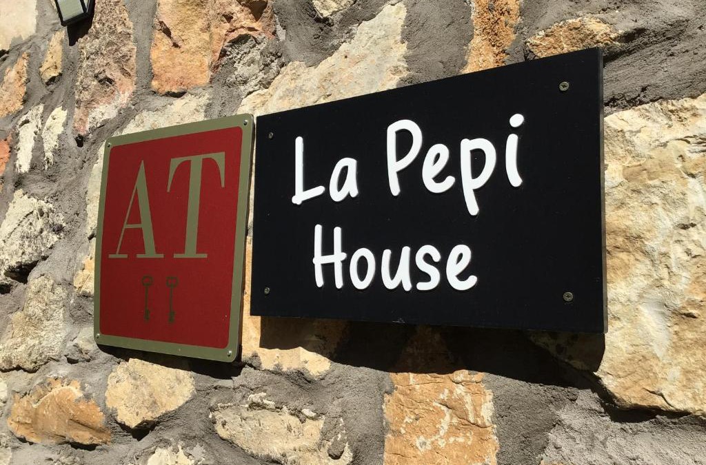 Arcones Apartment | la Pepi house 2