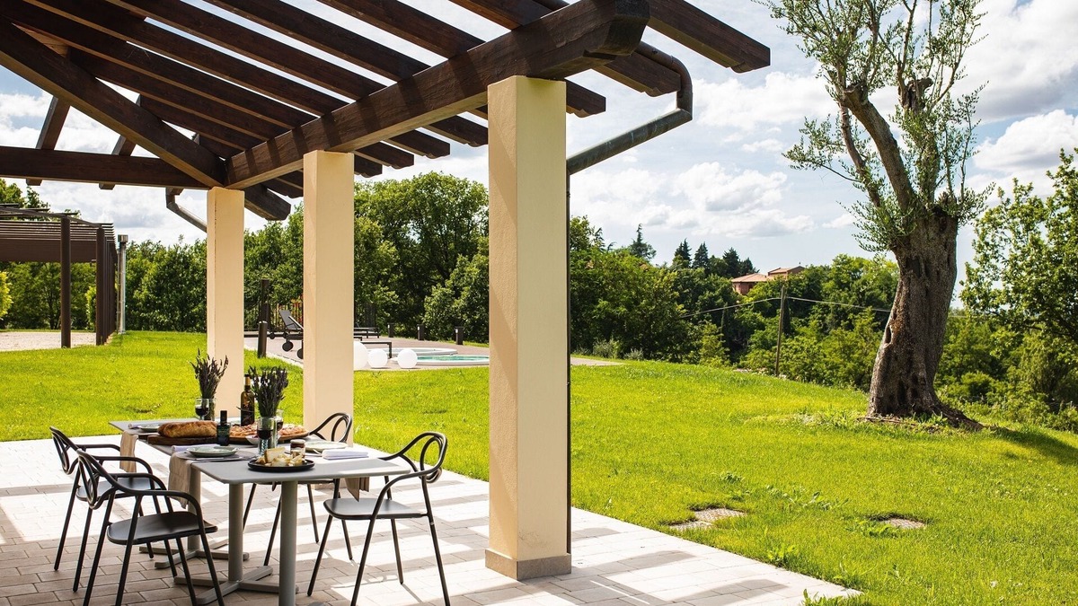 Varignana House | LA PERGOLA HOLIDAY HOME