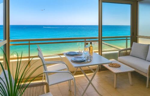 Villeneuve Loubet Beach Apartment | La Perle du Sud - Vue Mer Exceptionnelle