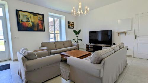 Villers-les-Ormes House | La petite fermette
