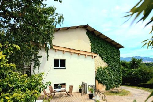 Aspres-sur-Buech Apartment | La Petite Grange
