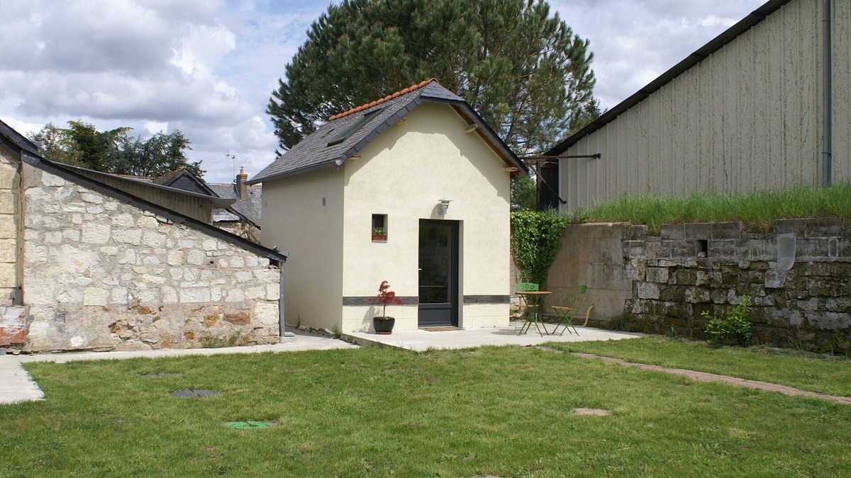 La Menitre House | La petite maison, 600m Loire, aperitif offered, bicycle available
