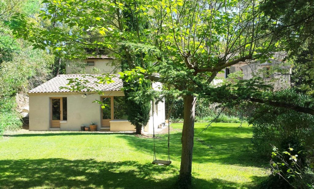 Est House | La petite maison