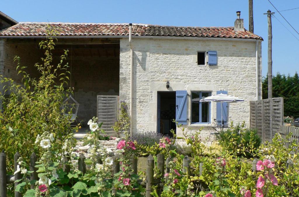 Crezieres House | La Petite Maison