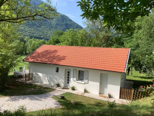 Chateau-Verdun House | La Petite Maison-Les logis d'Agaliaure
