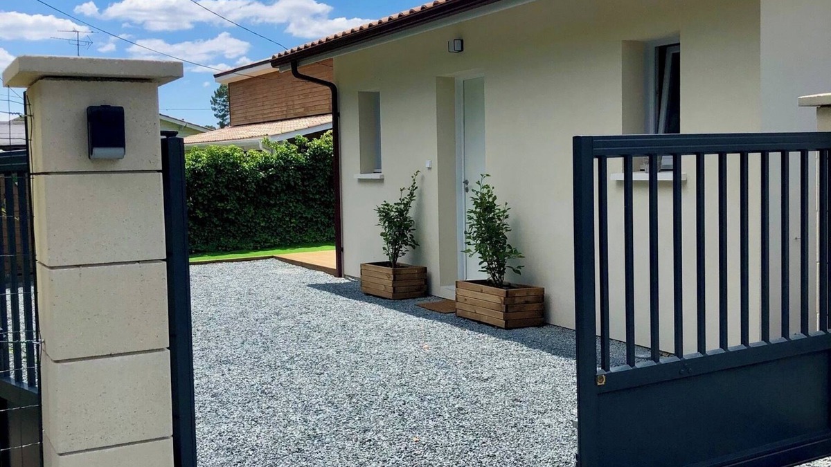 Le Porge Villa | La Petite Molinie. Close to the ocean, pets welcome!