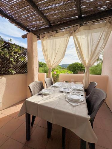 Liscia di Vacca Apartment | La Petite Smeralda
