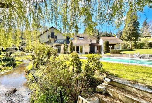 Premilhat House | La Petite Vernoelle