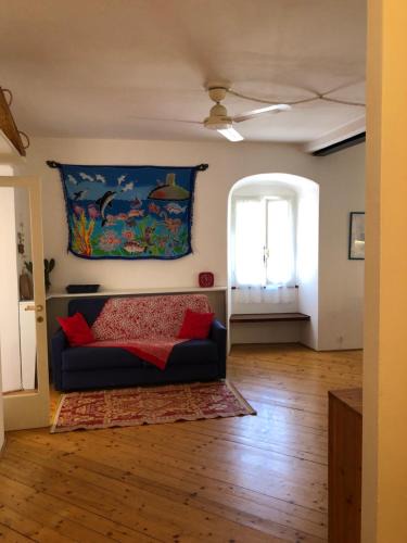 Capraia Apartment | La Piazzetta