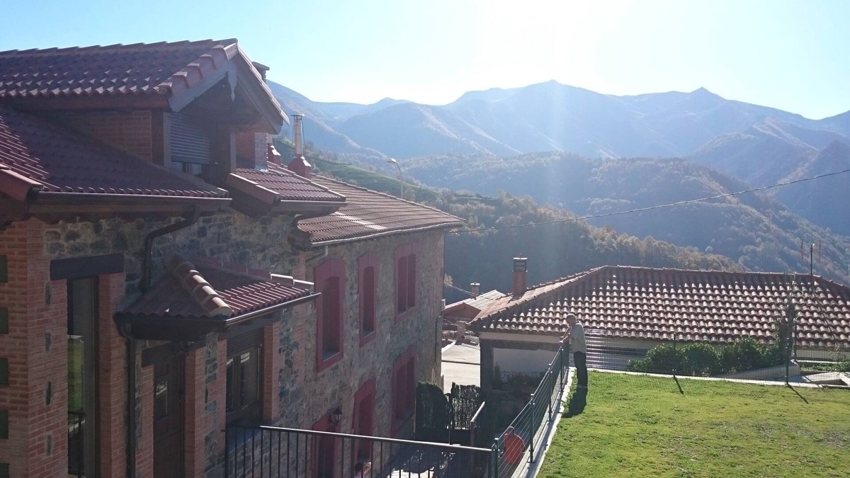 Pajares Cottage | `LA PICAROTA´ - Real Pajares Inn. Country Apartment