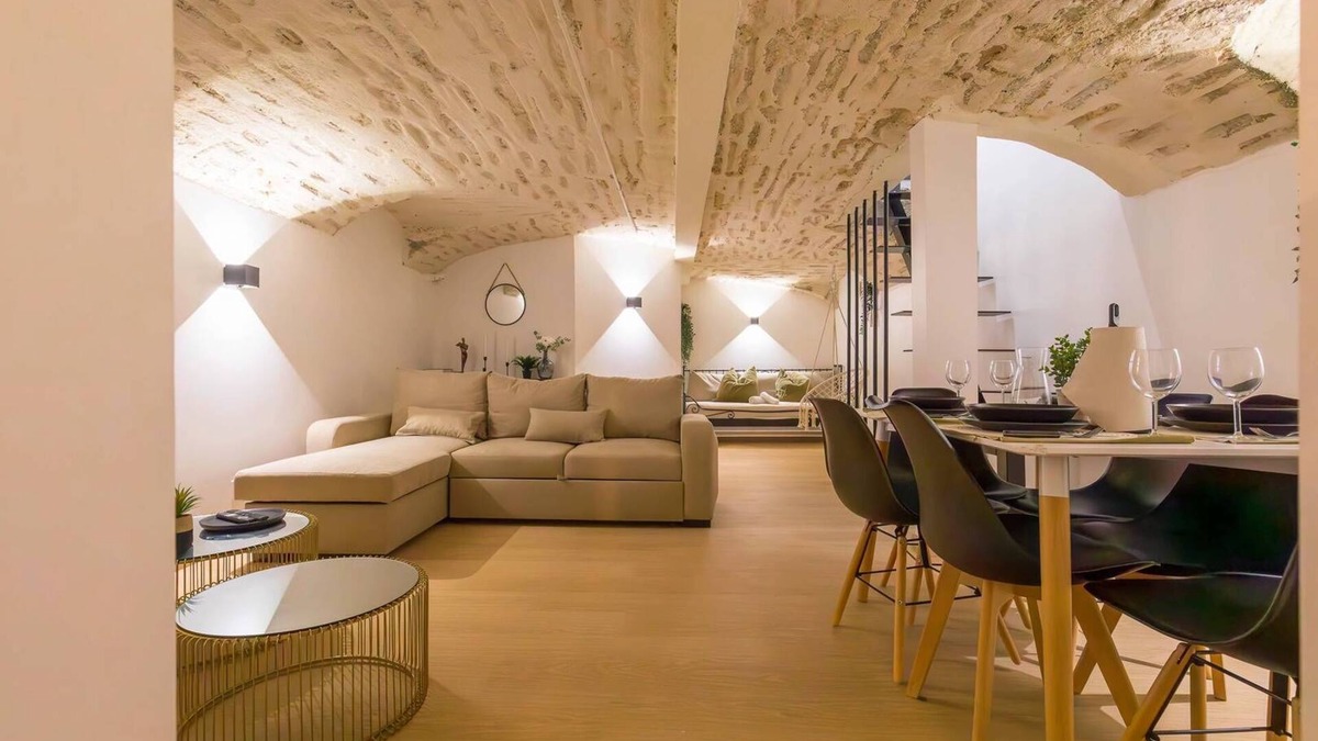 Old Town Apartment | La pierre blanche- Appartement atypique au centre de la ville -SR Loc