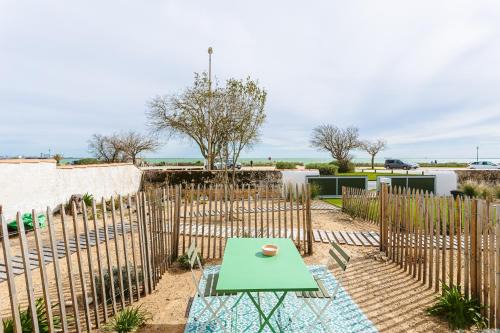 Rivedoux-Plage Apartment | La Plage, T2 vue mer