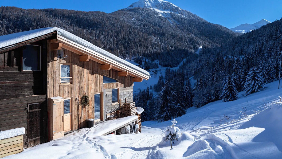La Roche Ski Chalet | La Plagne-Tarentaise: Chalet Mériers