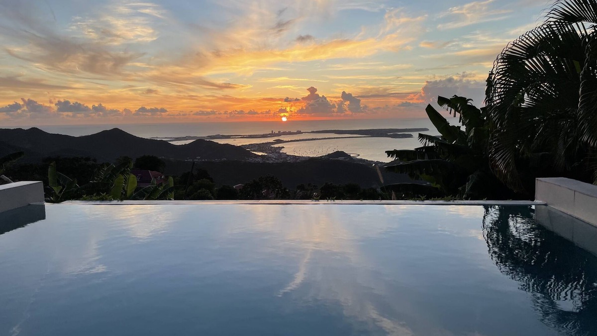 Bellevue House | La Plus Belle vue de Saint-martin