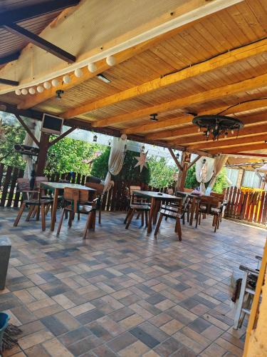 Adamus House | La Popica