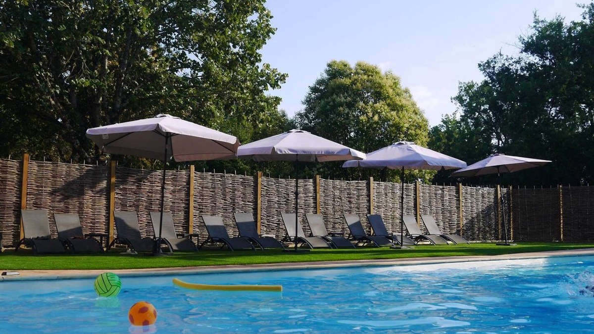 Condom Other | La Pouypardin, a caravan for a cosy stay