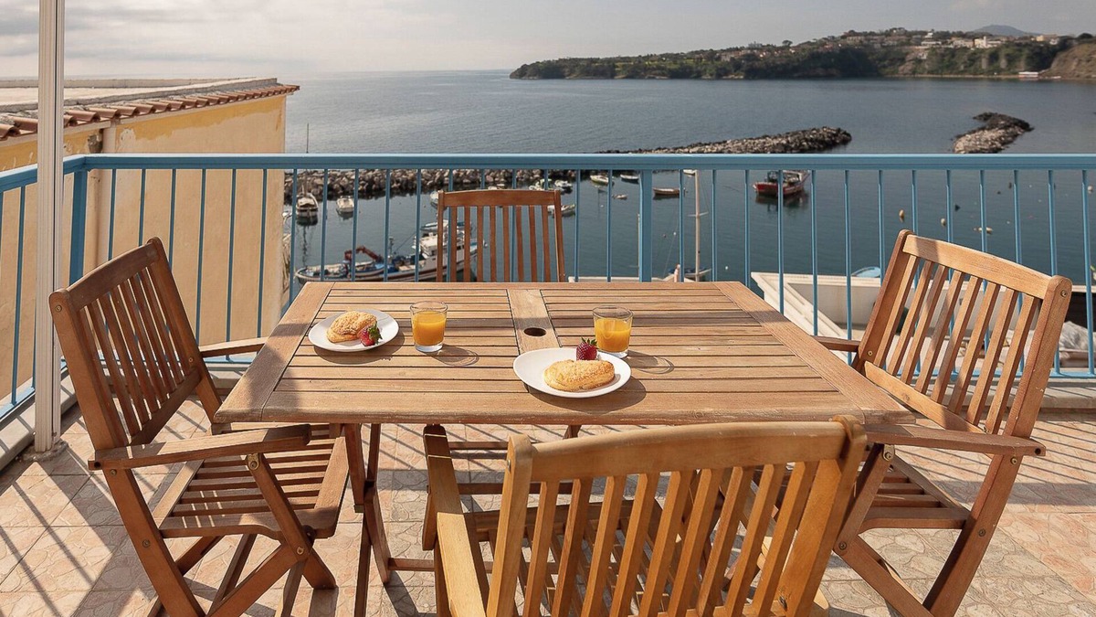 Procida House | La Procidana House | Corricella Terrace