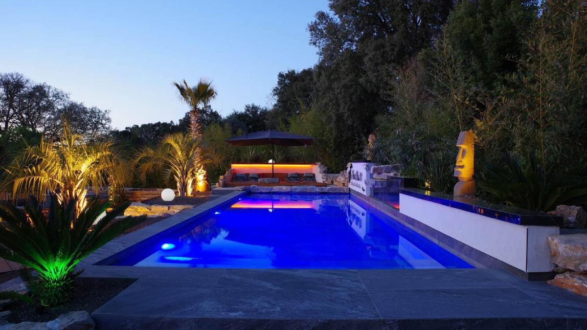 Pignan Villa | La Pura Vida 34 Villa with Private Pool, Spa and Sauna out of sight