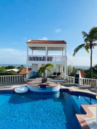 Santa Barbara Villa | La Pura Vista Resort