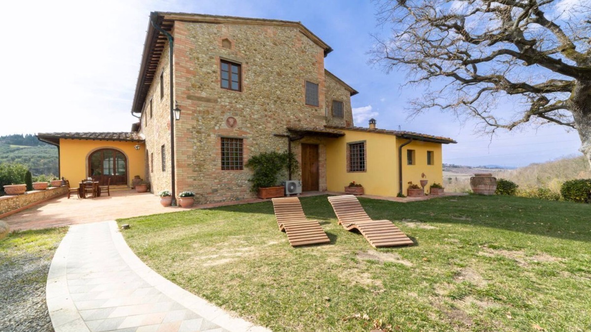 San Pietro in Bossolo Cottage | La Quercia, apartment with garden for 6/8 people in the heart of Chianti
