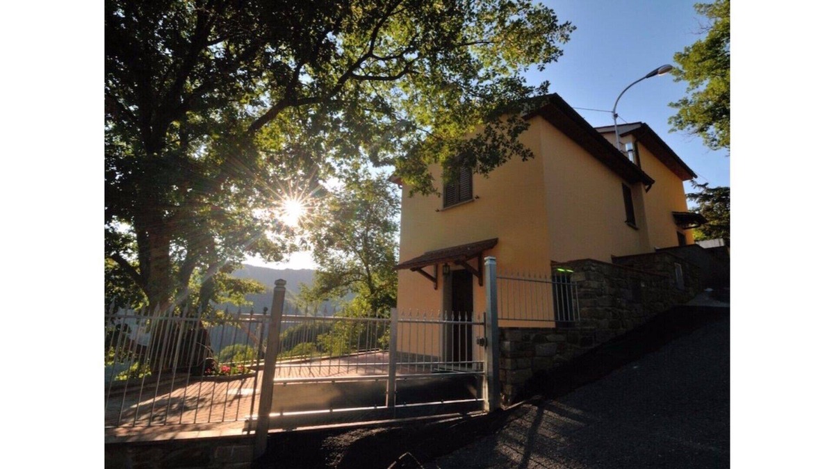 Cavarzano Apartment | La Quercia di Vernio - BILOCALE Privato
