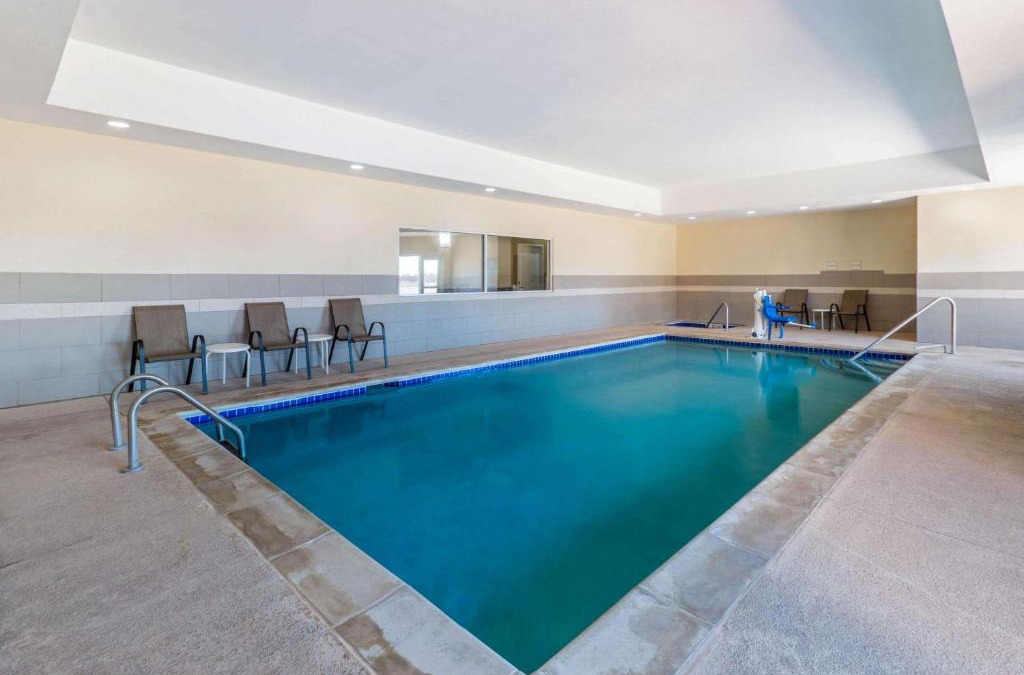 Artesia Hotel | La Quinta by Wyndham Artesia