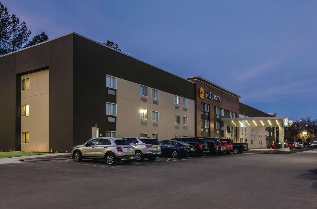 Lindridge-Martin Manor Hotel | La Quinta by Wyndham Atlanta Midtown - Buckhead