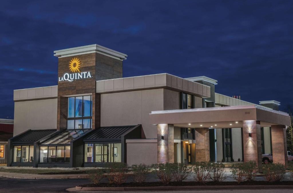 Festus Hotel | La Quinta by Wyndham Festus - St. Louis South