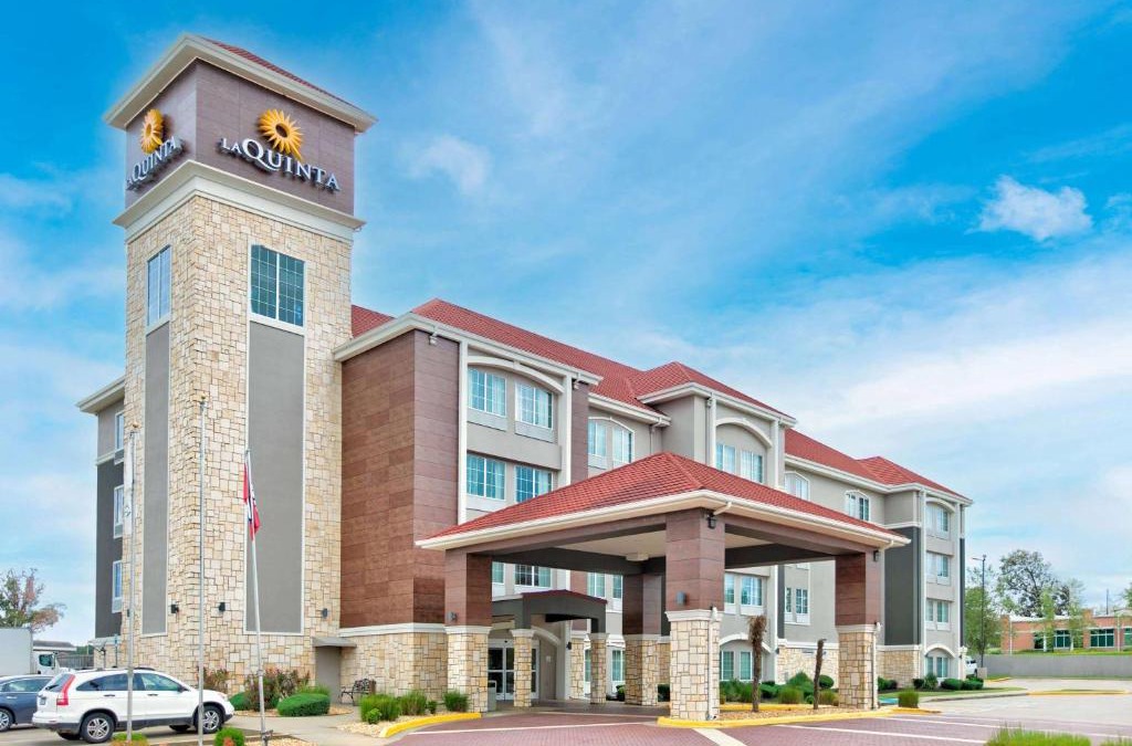 Bryant Hotel | La Quinta by Wyndham Little Rock - Bryant