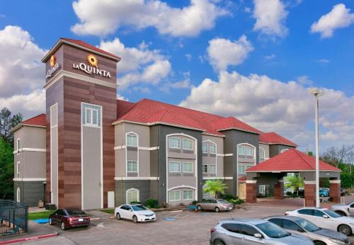 Palestine Hotel | La Quinta by Wyndham Palestine