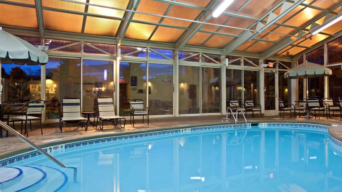 Plattsburgh Hotel | La Quinta Inn & Suites by Wyndham Plattsburgh