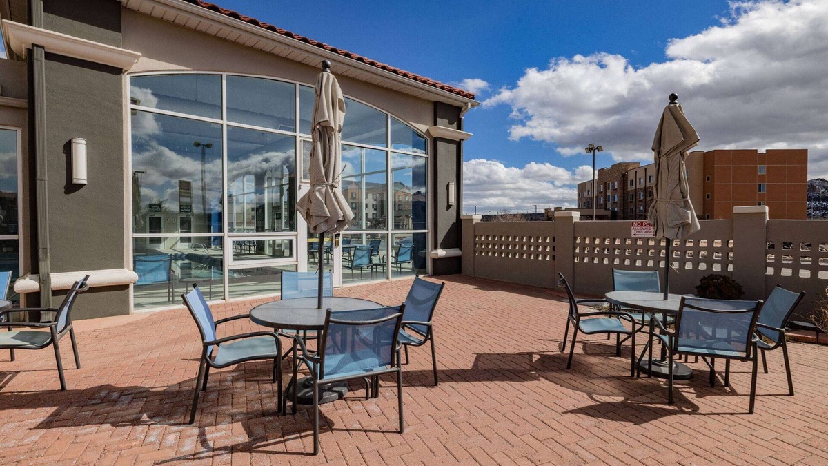 Gallup Hotel | La Quinta Inn & Suites by Wyndham Gallup