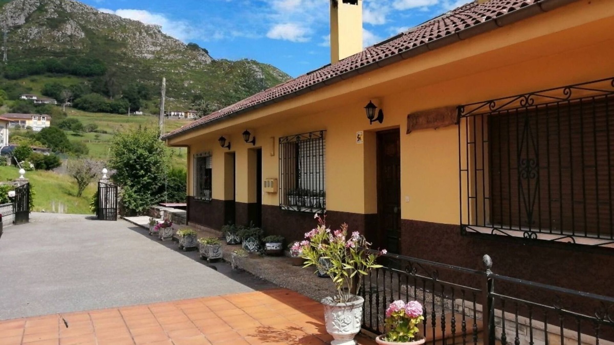 Arriondas House | La Rectoral Arriondas 2