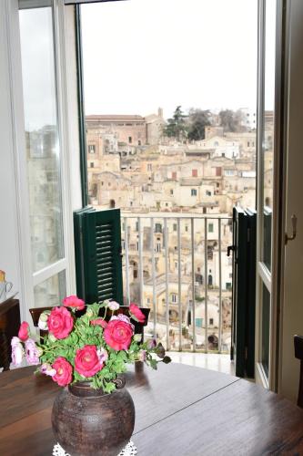 Sasso Caveoso Apartment | La Regina Historic House