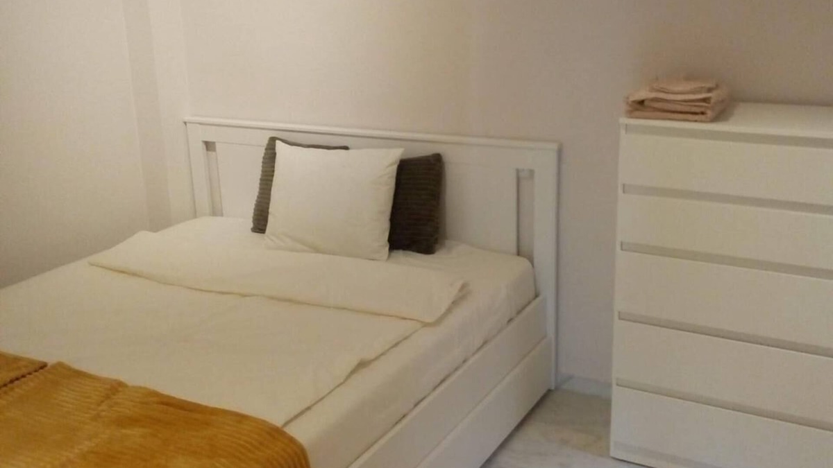 Urbanizacion Hacienda las Chapas Apartment | La Reserva de Marbella Penthouse apartment with a couple of pools and jacuzzi
