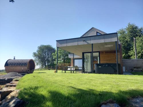 Ellezelles House | La Rigaudrye