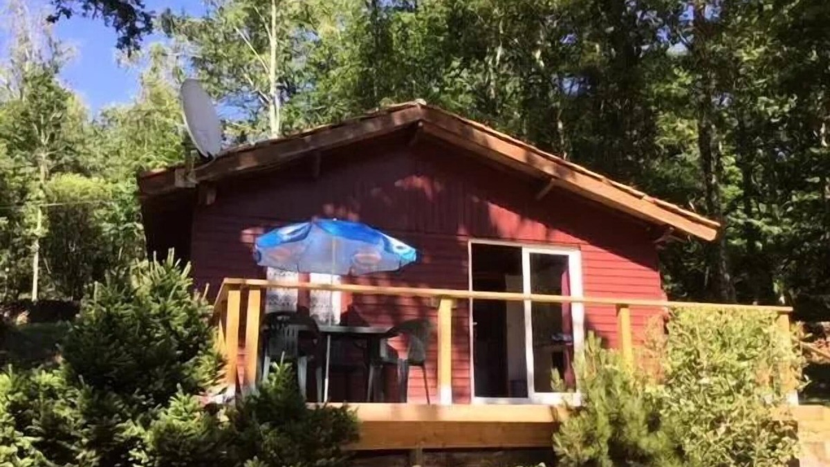 Abjat-sur-Bandiat Ski Chalet | La Ripole Campsite * - 3 room chalet 4 people