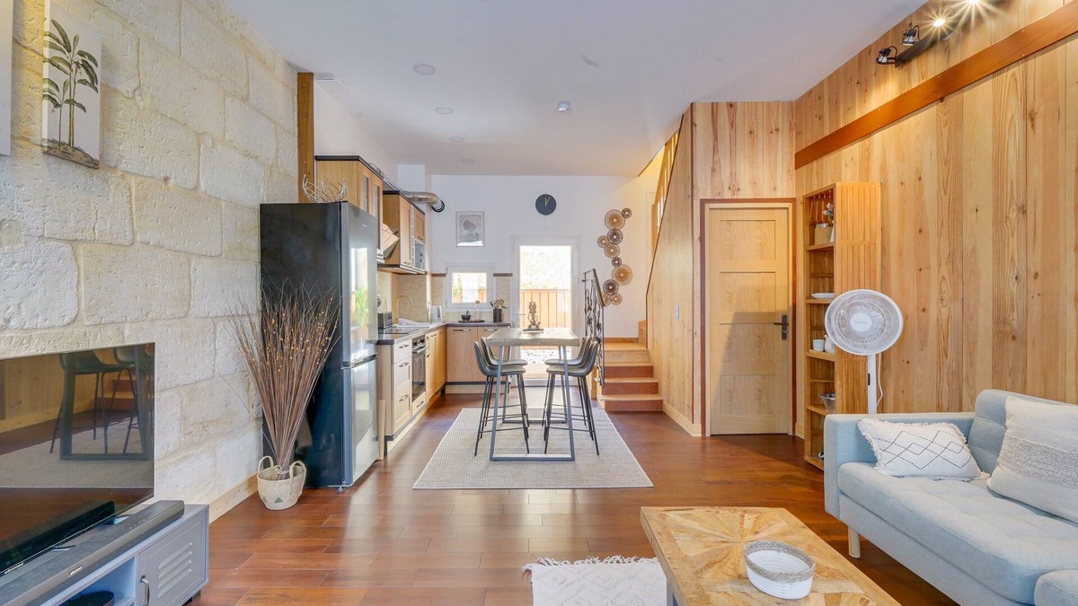 Lormont Apartment | La Riveraine - Belle maison à 20 min de Bordeaux