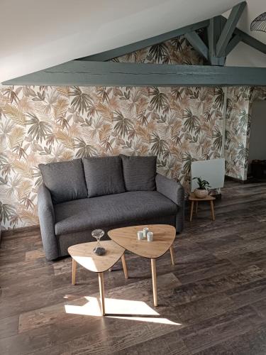 Les Clouzeaux Apartment | La Rochette - Appartement