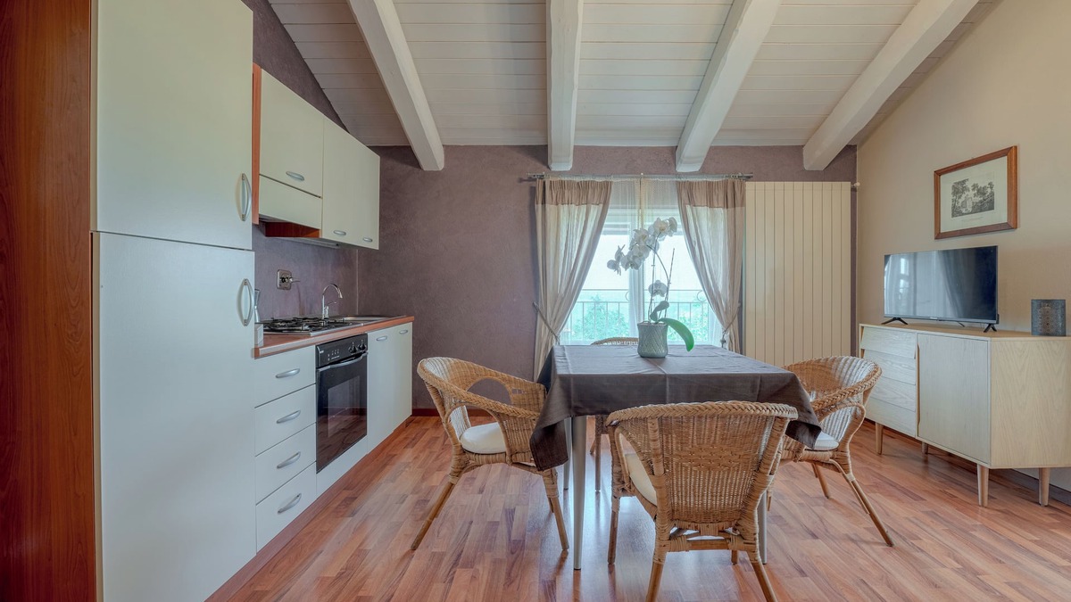 Vergne House | La Rosa Gialla