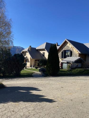 Saint-Bonnet-en-Champsaur Apartment | La Rose des Vents
