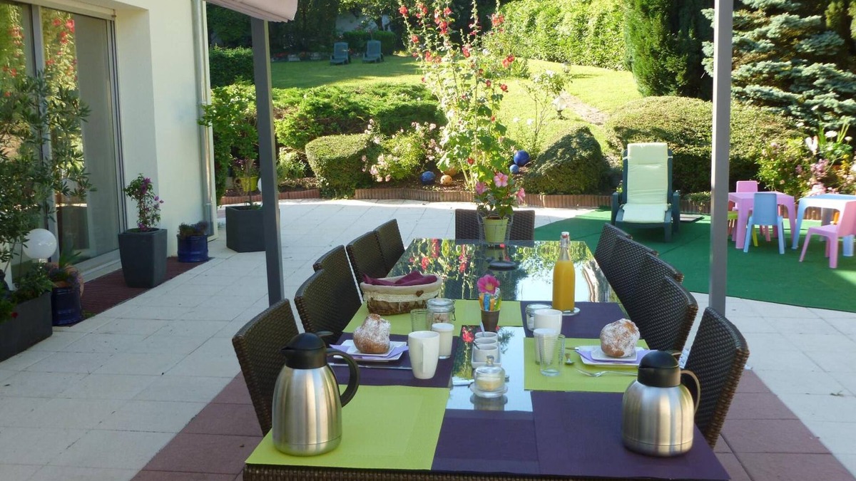 Wintzenheim-Kochersberg Bed & Breakfast | La Rose Tremiere