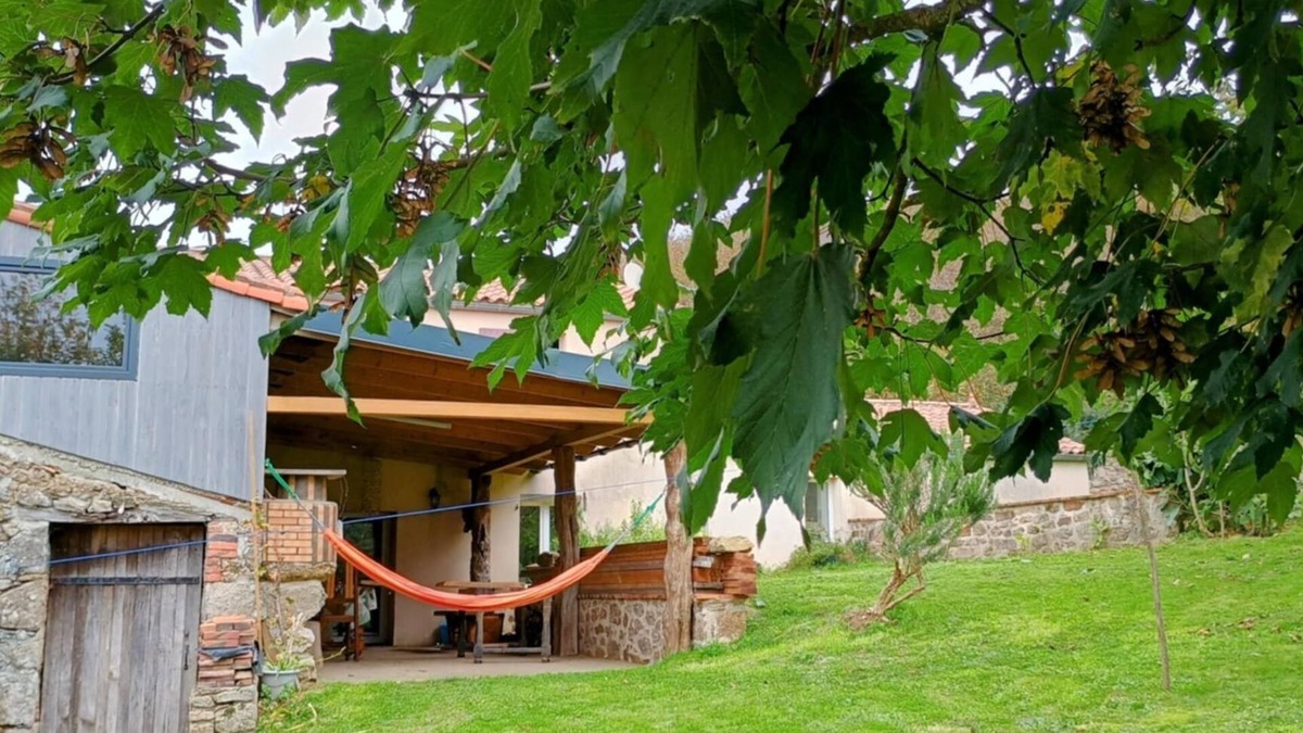 Saint-Michel-Mont-Mercure House | La Rustica 8 minutes from puy du fou