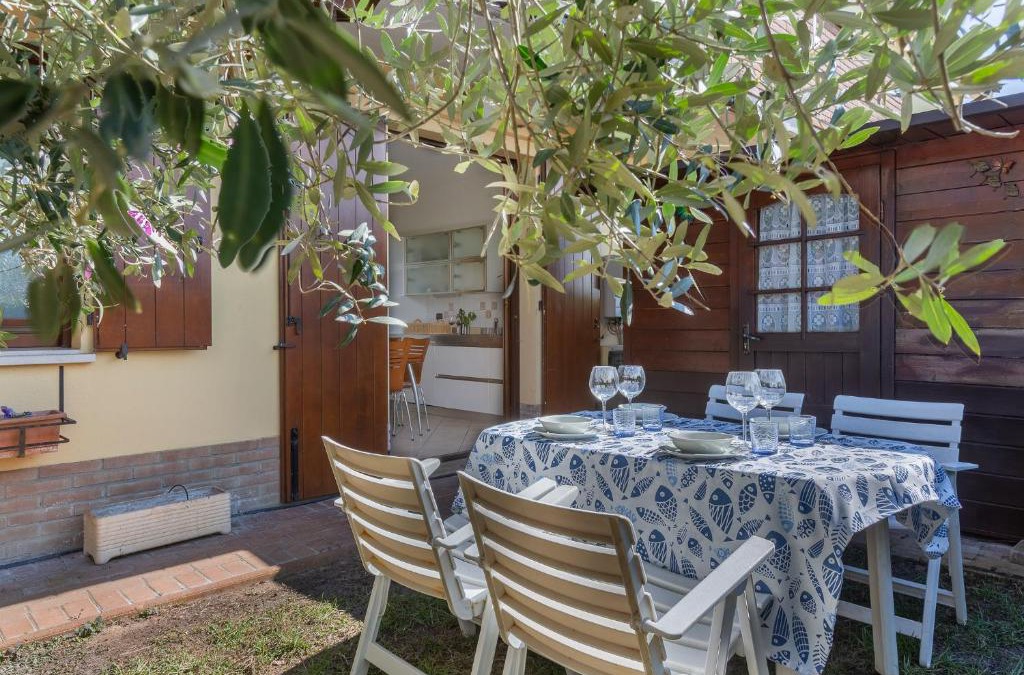 Fossanova San Marco Apartment | La Sammartina Garden Apartment x6
