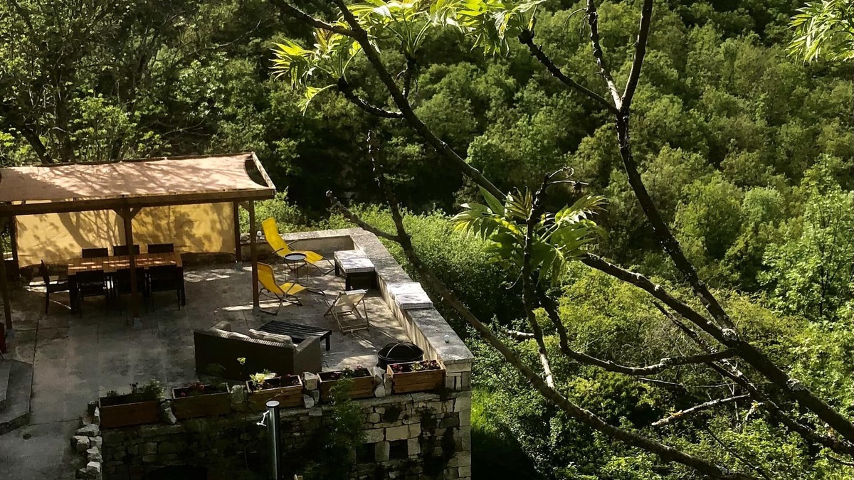 Saint-Auban-sur-L'Ouveze House | La Sarrasine in the heart of the Baronnies, swimming pool heated until January