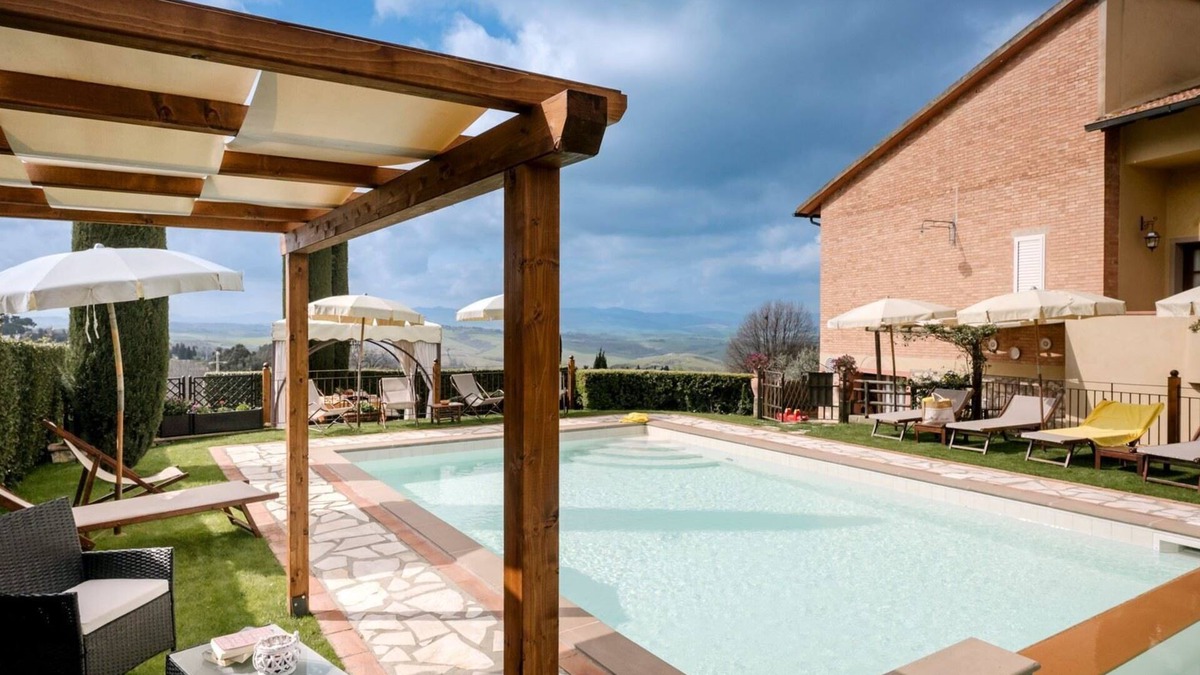 Iano Villa | La Sassolina, Montaione, Florence and Chianti