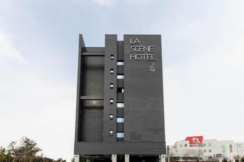 Songtan-dong Hotel | La Scene Hotel