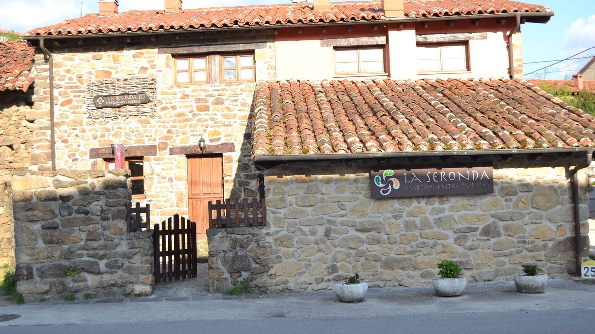 Bueres Apartment | La Seronda de Redes Apartment 4 pax