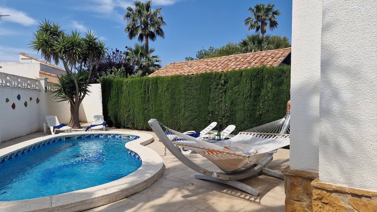 Riumar House | "La Siesta"@MARISOL: 330m to the beach, private pool, A/C, WiFi, dog beach.